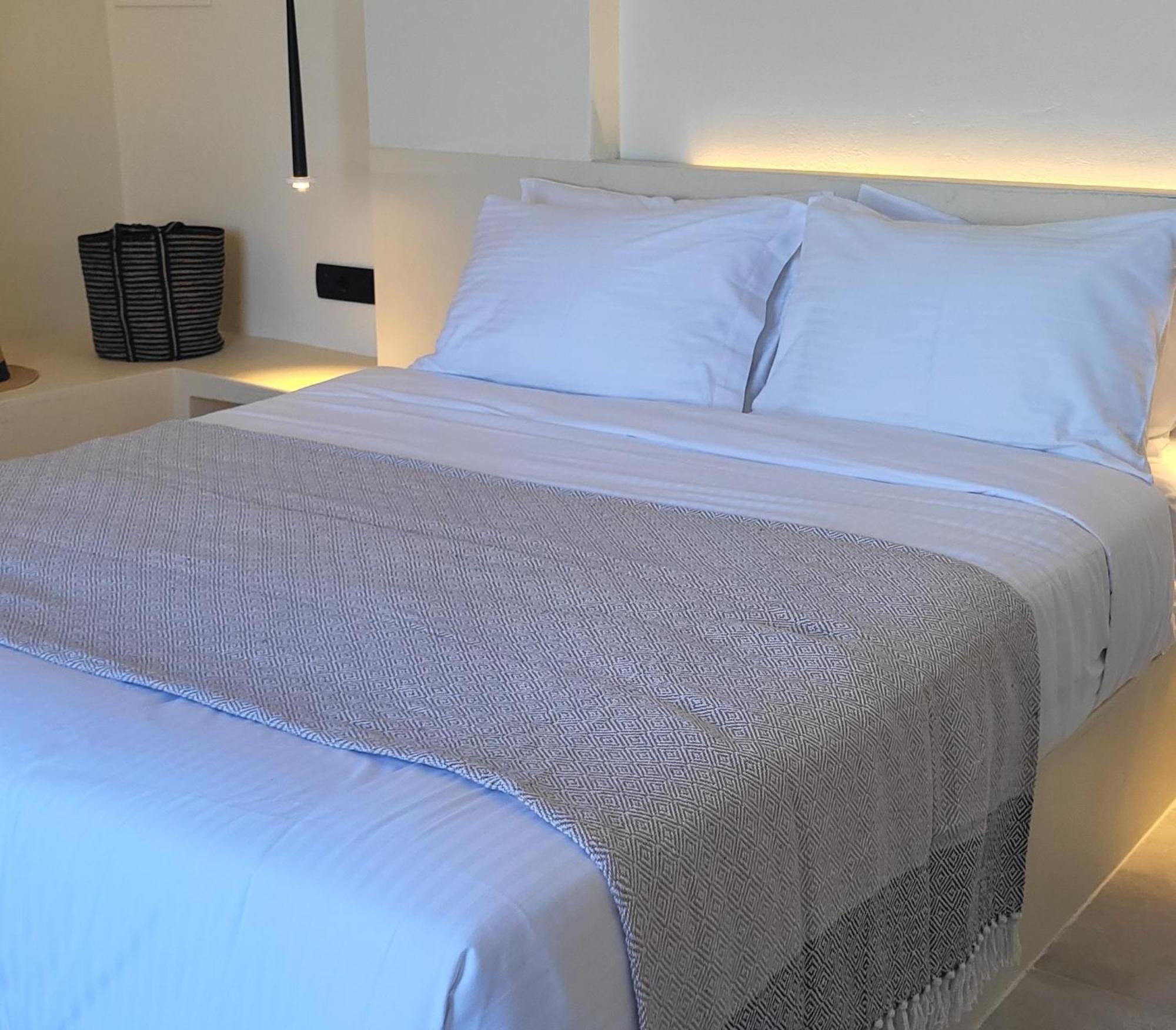 Maeva Suites Santorini 피르고스 외부 사진