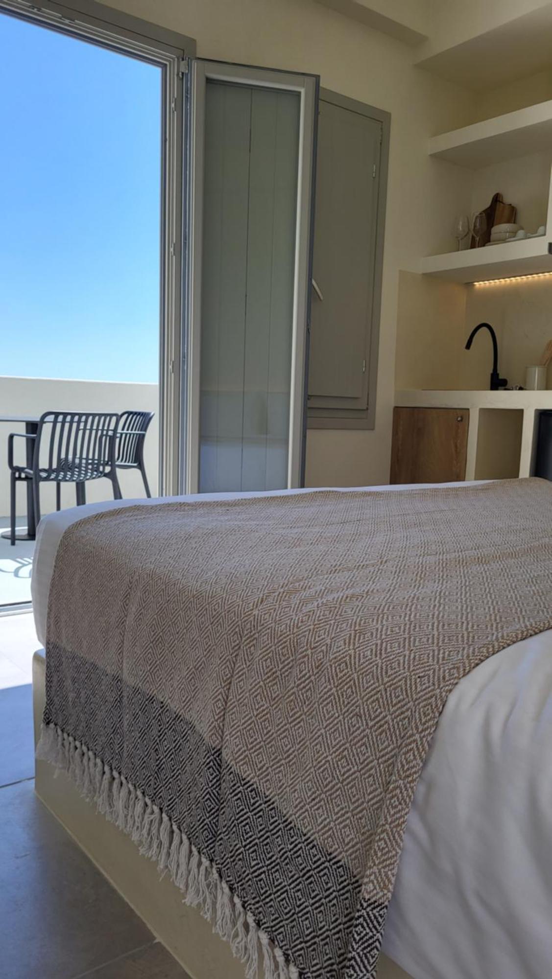 Maeva Suites Santorini 피르고스 외부 사진