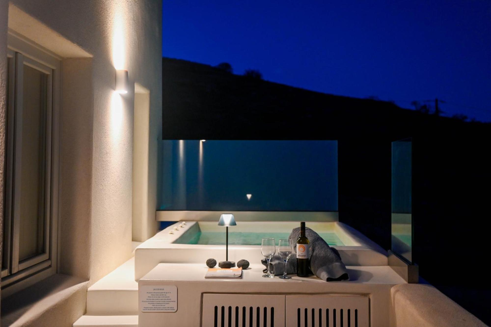 Maeva Suites Santorini 피르고스 외부 사진